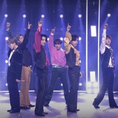 ARMY ❣❤FOREVER
BTS, el mejor del mundo, un ejemplo a seguir .No tengo palabras para explicar el amor que les tengo y si empiezo no terminare ❣❤
