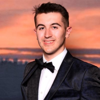 Joshlee1998's profile picture. Professional Vocalist, Musical Director, Pianist, Musician, Actor and in general, just a loving guy 🥰 I’d do anything for anyone. #loveofmylife Dan💙👬🏼