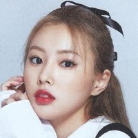 dami(@febliz_) 's Twitter Profile Photo