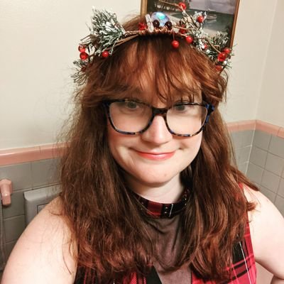 . lightupmyroom on ig & blsky; i like space and stuff; empath with the séance & science brigade; she/her; arizona shrimp horny