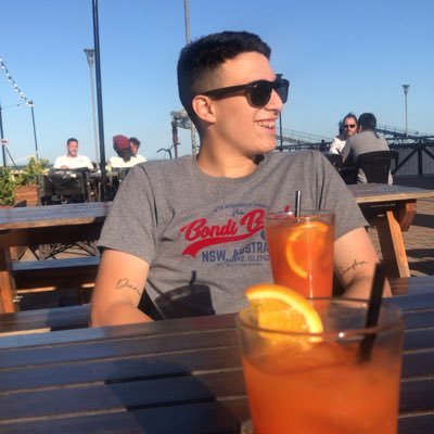 niconewells32's profile picture. El más grande del interior 🔴⚫23