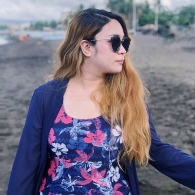 ssmthtblng's profile picture. 💤