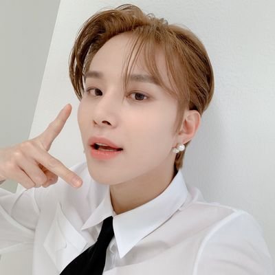 instead of 🧠 there's K. JUNGWOO & J. JUNGKOOK