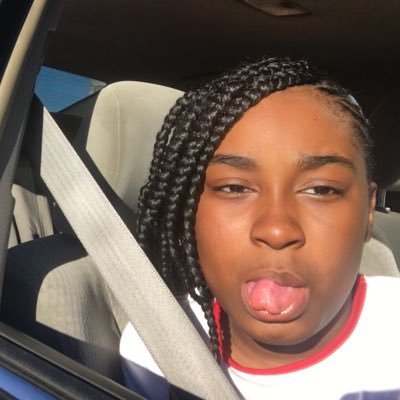 2~15🥺 • pretty ((&)) petite😫🤍 • chapter 14😌 • 8th grade🖤 • class of 2025😚🙏🏾 • amosc dabrat.vaeh 🥰.