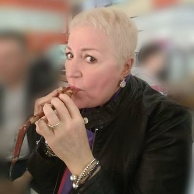 MargaritaCrdoba's profile picture. Profesora de la Universidad de Huelva. Me gusta la gente honesta y de buen rollo, viajar y disfrutar de la vida.