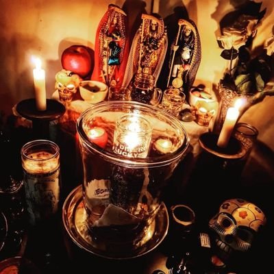 I'm a professional herbalist.. That help in all kind of problems love spells, marriage miscarriage, wealth spell, palm reading, spiritual healings +234705422922