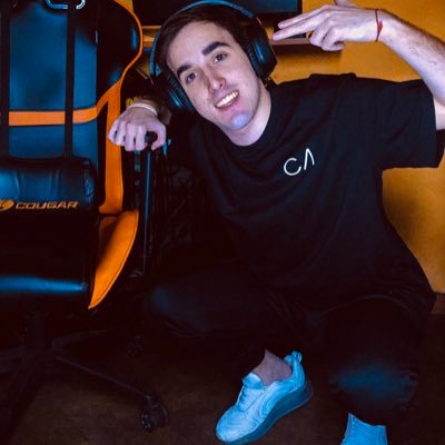 - CΛ - Streamer Partner en Twitch - https://t.co/rPquGCoN8b //