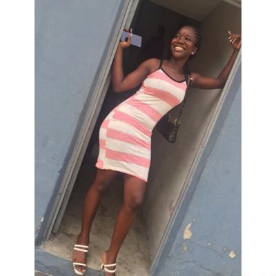 AprokoAunty's profile picture. @chelsea FC no 1 fan
pharmacist in the making💊
upcoming Canadian ✌️
such a beaut🥰