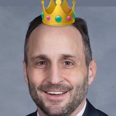 *Parody* King of NC's Elevators, Escalators, & Moving Sidewalks. Not affiliated w/ @JoshDobsonNC or @NCDOL, but I think they'll love me! Long Live The King!