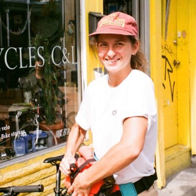 barbiepicasso's profile picture. 