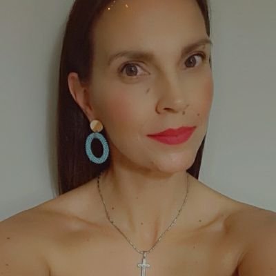 anacovic80's profile picture. I'm lovely.