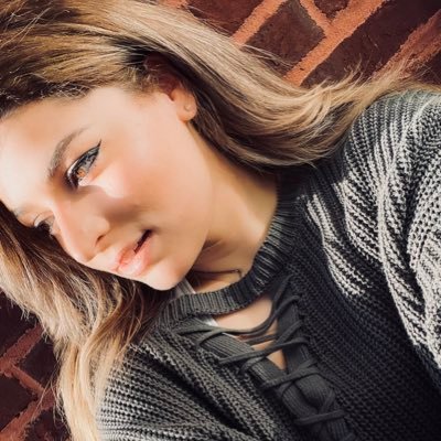 Deanahhhhh's profile picture. 🇺🇸🇱🇧 #FreePalestine🇵🇸