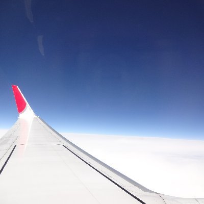 hogehoge552's profile picture. 電気電子工学と航空工学の間が好きです。
ネットゲームをリサーチ中。USB2.0以上の応答の良いキーボードが欲しいと思ったんだが、手元にあるHHKBがUSB2.0(HS)であった。
(知り合い少ないので無言フォロー失礼します)