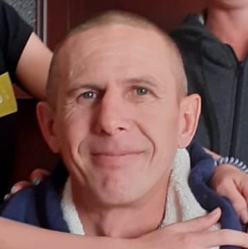 Меня зовут,Вячеслав.Мне 42 год.Я инвалид 1 .групы жена дочь❤
