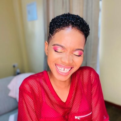 rebel97_Thandie's profile picture. enterpreneur queen 👸 I run a beauty spa 🌸🌸 student 🌸loves Jesus