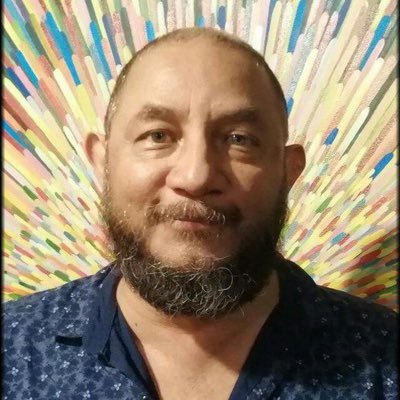 scarPerdomoLen1's profile picture. Médico. Escritor. Songwriter. El Salvador, en la América Central.