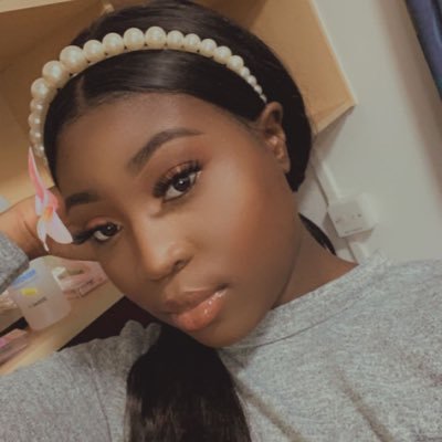 __mariamxo's profile picture. for me to live is Christ🕊 @KharisChurch