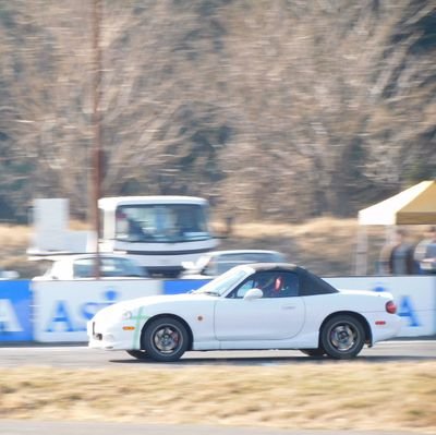 MR83026552's profile picture. 農道レーサー中級
国籍、栃木ノ国
日々国外脱出を試みるも失敗する
東京などの上級国民の仲間入りしたいと鍛練を積んでいる
米を売った金で車に乗っているよ！
車の色コシヒカリホワイト！