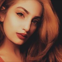 Eva Gray (@graphictube_) 's Twitter Profile