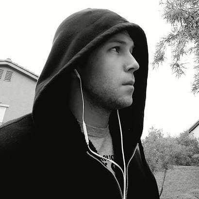 KnownAsIce's profile picture. Founder & host @podcast_g3
Known As Ice | KnownAsIce