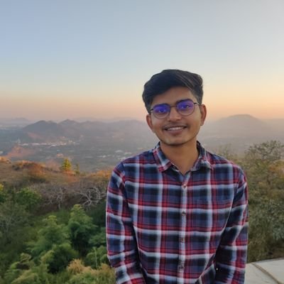 Software Designer at HP
I Love React,
JS dev.
Let's officially declare typescript is addictive!!