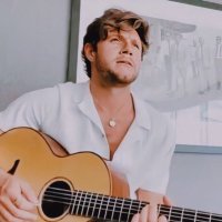 catarina (@galarryxies) Twitter profile photo