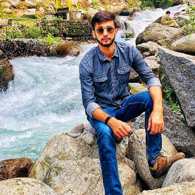 TabishArif5's profile picture. Biotechnologist 🔬
 Proud to be PAKISTANI 🇵🇰
Alhamdulillah for Everything..💫