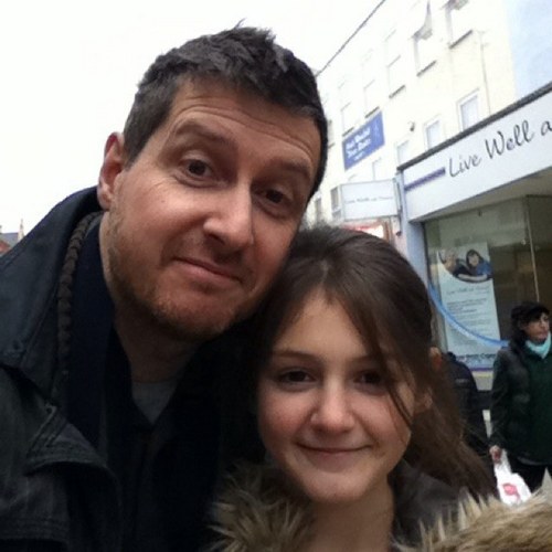 TempleG's profile picture. Talking, hairless monkey. Well, okay, not totally hairless.