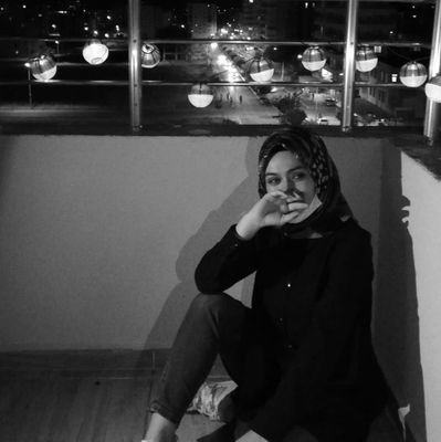 KsZulal's profile picture. 