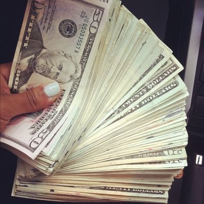 shutupandfixit's profile picture. Are you looking for a safe spot to help get your financial future under control for the year 2021 . Stop on by and check out the blog and follow me .