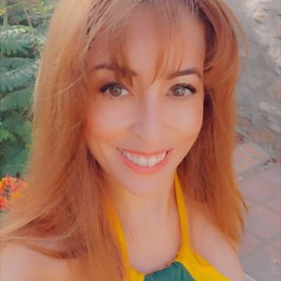 Elite Academy of Dance Director
#Chihuahua mommy 🐶🐶💜
Amateur #baker 🍩🍰
#Packers Fan 🏈
#danceteacher
pati.lara (Facebook) pati_lara1 (Snapchat)