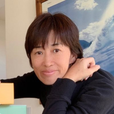美容・旅・マインドフルネス/ 🇩🇪大学→38ヶ国渡航🌏→🇫🇷アロマ🇮🇳アーユルヴェーダ🇮🇹チベット医学 / 外資会社× 美容鍼灸師