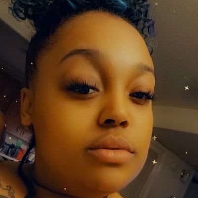 Daniell83013177's profile picture. ♊💇🏽‍♀️💆🏽‍♀️😈🖤👩‍❤️‍💋‍👩💈✂️
28 , Master Cosmetologist , https://t.co/GdfYAox6ip