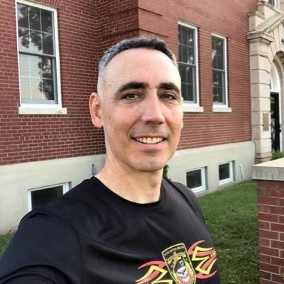 SimonLo18883563's profile picture. Pray for us, we sacrifice everything everyday for our country.