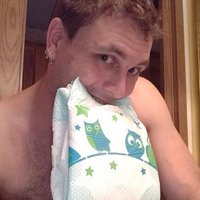 Aaron | ABDL | Gay | 36 | Switch | Single | DM-me (@aaronleekerabdl) 's Twitter Profile