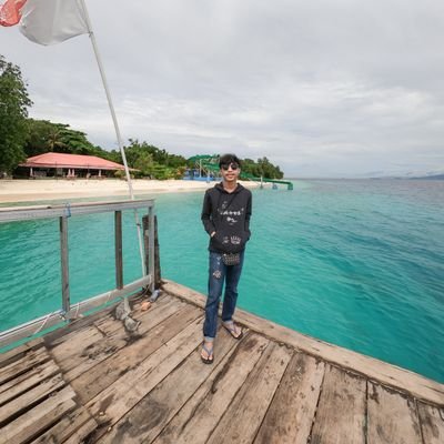 rizkisugiarto29's profile picture. 