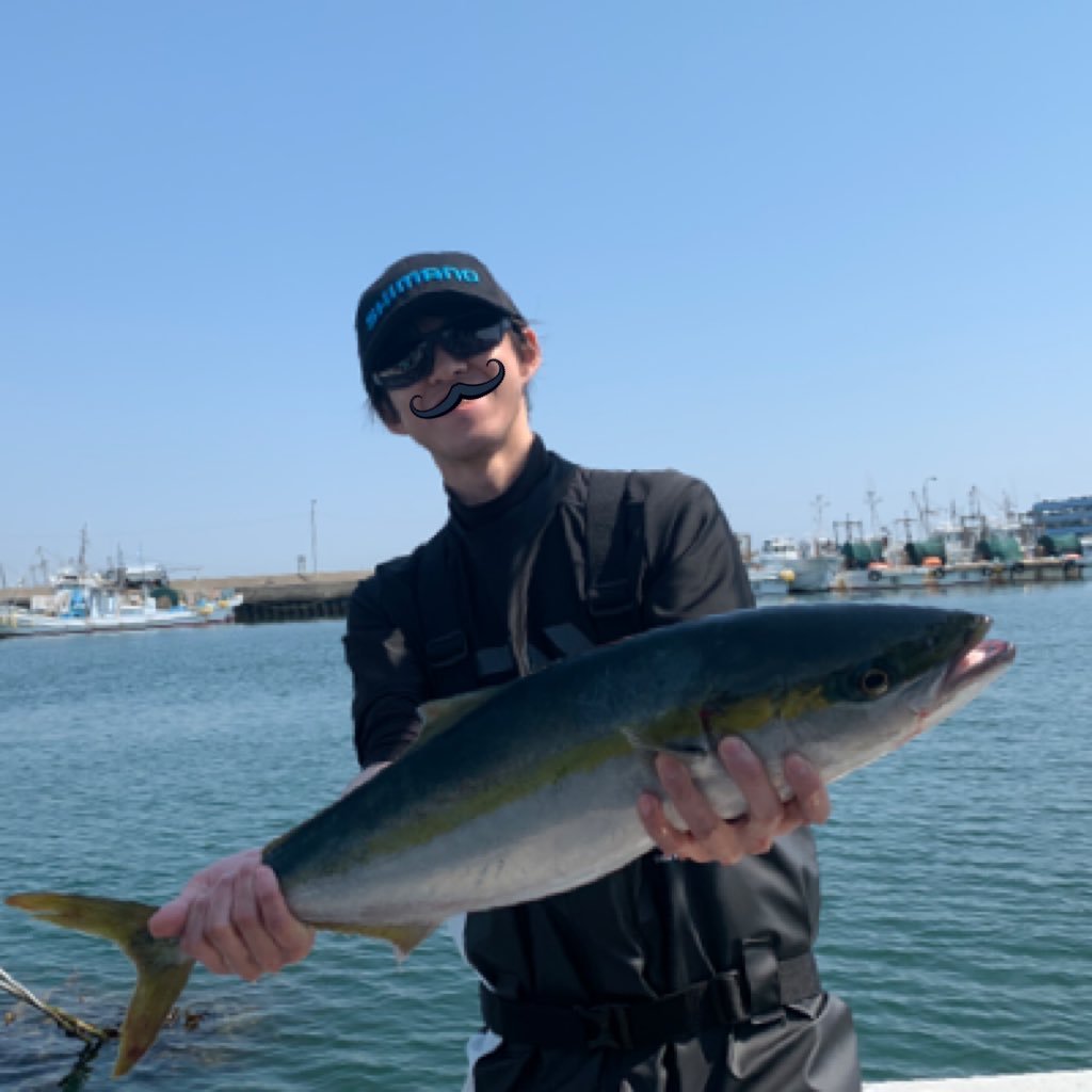 最近本格的に釣りをはじめました！絡んでくれると喜びます！🏕キャンプ、🎣釣り、🏂スノボ、 趣味で繋がりましょう！ 社会人、和食料理作ってます！👩‍🍳🍳 無言フォロー失礼しますっ💫