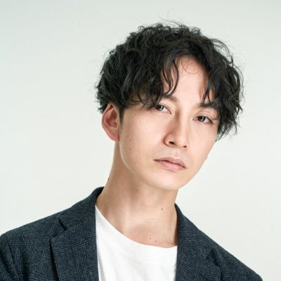 【Model】広告メイン、キャスティングも担当。人の縁で生きてる酒好きモデル。 都内中心に活動。 神奈川県秦野市出身。1990.10.11/177cm.61kg/詳しい活動は↓↓Instagram