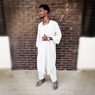 Helmy63845123's profile picture. ‏الحمدُللّٰه ❤️