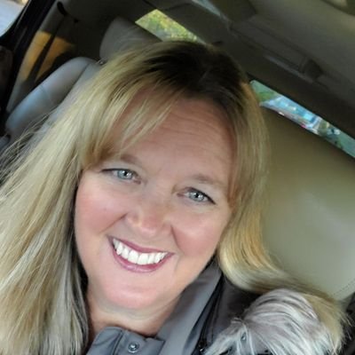OBXKelli's profile picture. 