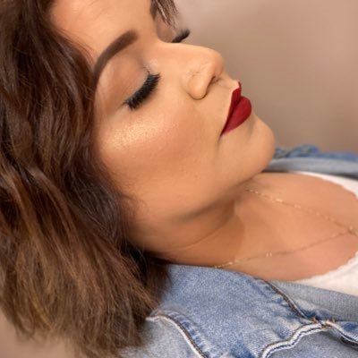“Pies para que los quiero, si tengo alas para volar 🦋” 📚♎️🇲🇽