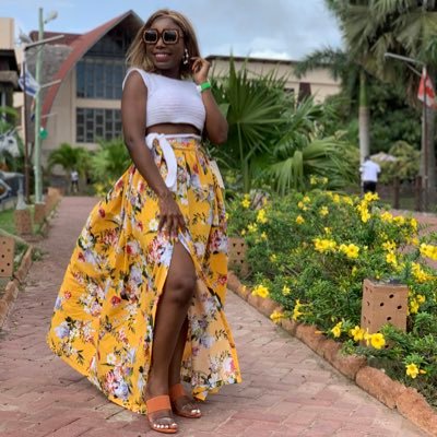 LeonnieAidoo's profile picture. Just living up to my name🥂