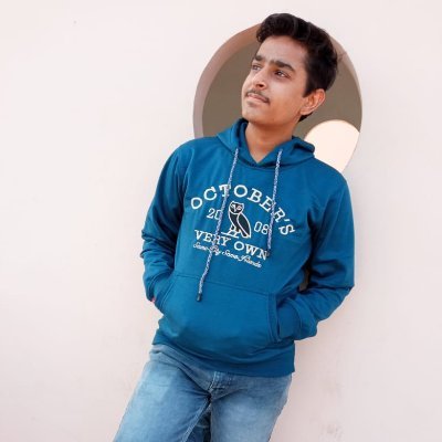 ManishS95144653's profile picture. Get ready to debate!!!