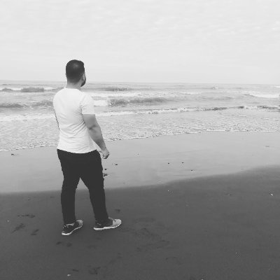 Mohamma05066380's profile picture. زندگی زیباست با تمام داستان های جدیدش