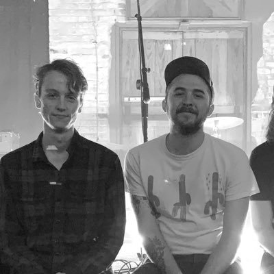 antiquegardens's profile picture. Self described RatRock™️ band.