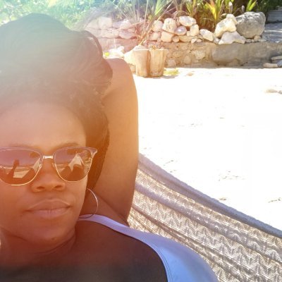 artperson100's profile picture. #Writer, #Artist, #Strategist, #Flaneur, #Timetraveler
Happier than the morning sun...