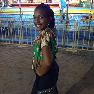 vivih2810's profile picture. @2pdeparis❤🤞🏽