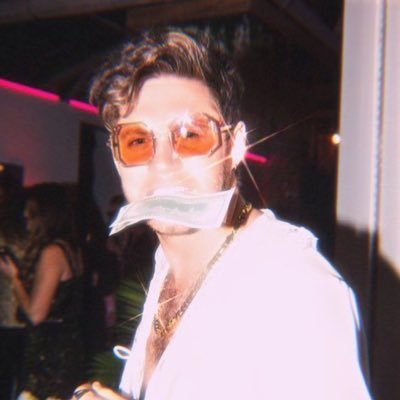 oioibitchesxx's profile picture. 