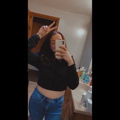 MaureenHillis's profile picture. Black Lives Matter 🖤