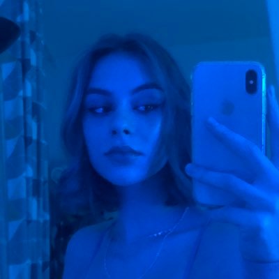 thrlou's profile picture. :):